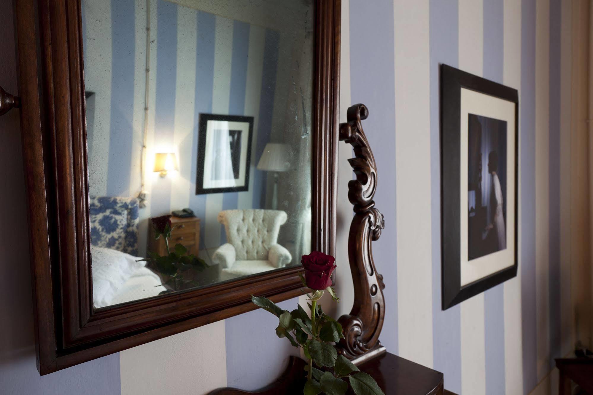 Bed and Breakfast Residenza Palazzo Visdomini Pietrasanta Exterior foto