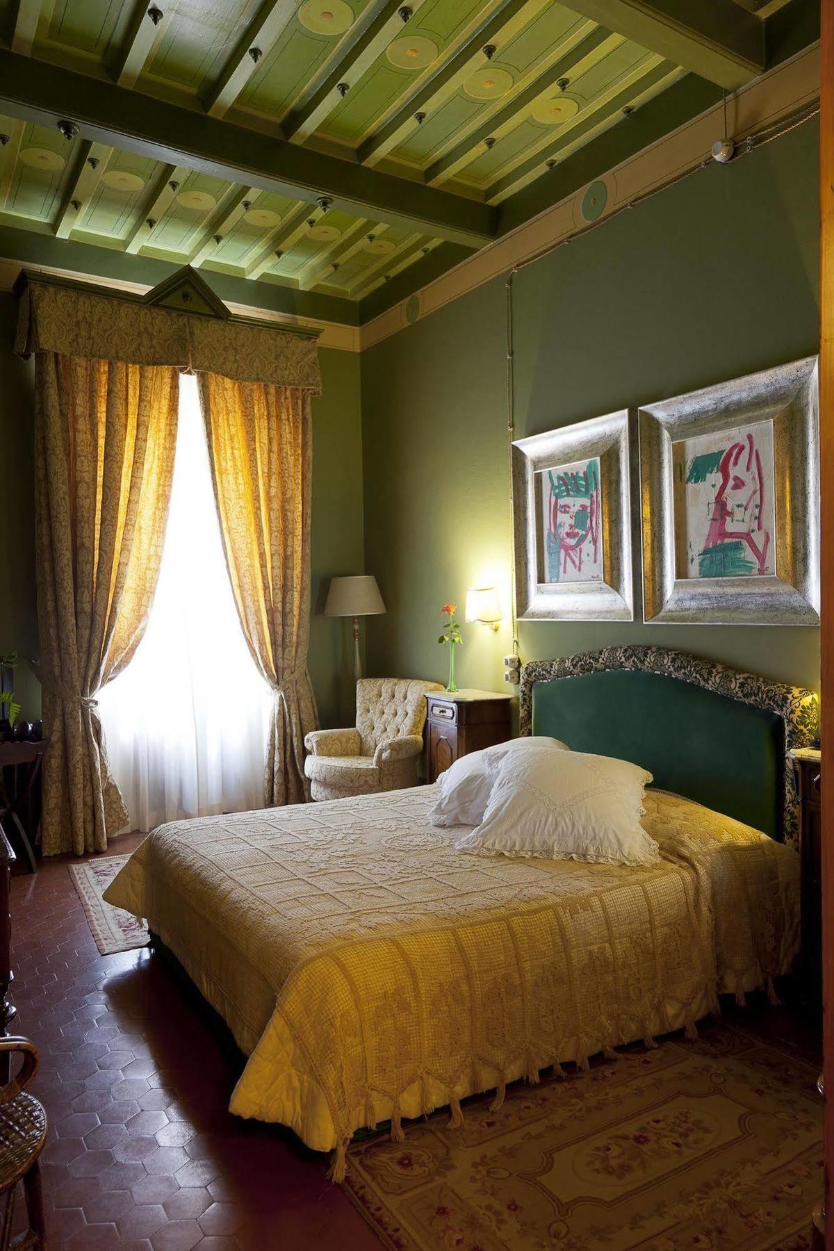 Bed and Breakfast Residenza Palazzo Visdomini Pietrasanta Exterior foto